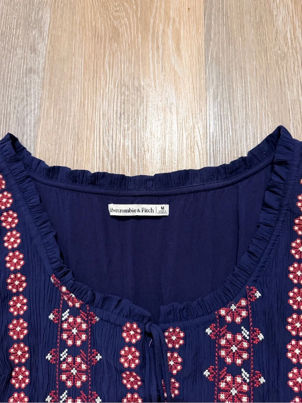 Abercrombie peplum puff sleeve top
